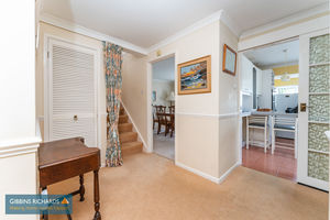 Entrance Hallway- click for photo gallery